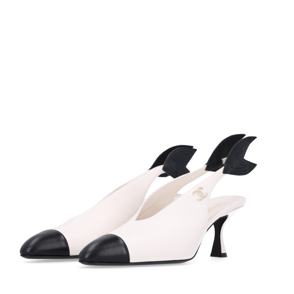 Chanel Lambskin Slingback Pumps 37.5 White Black 4 of 10