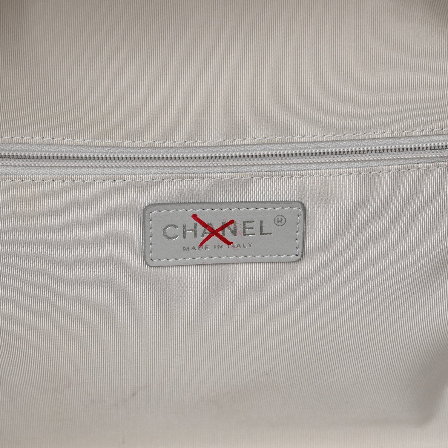 Chanel Metallic Calfskin Quilted Medium Airlines Round Trip Bowling Bag Silver 6 of 10