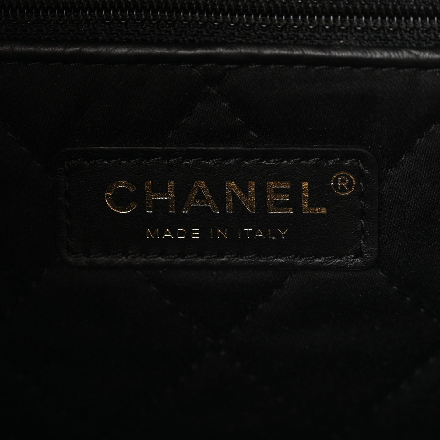 Shiny Calfskin Quilted Small Chanel 22 Black