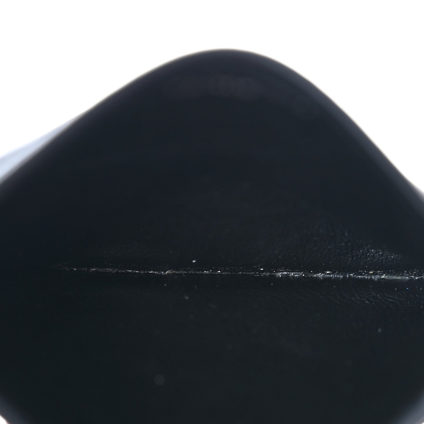 Grain De Poudre Matelasse Chevron Monogram Credit Card Case Black
