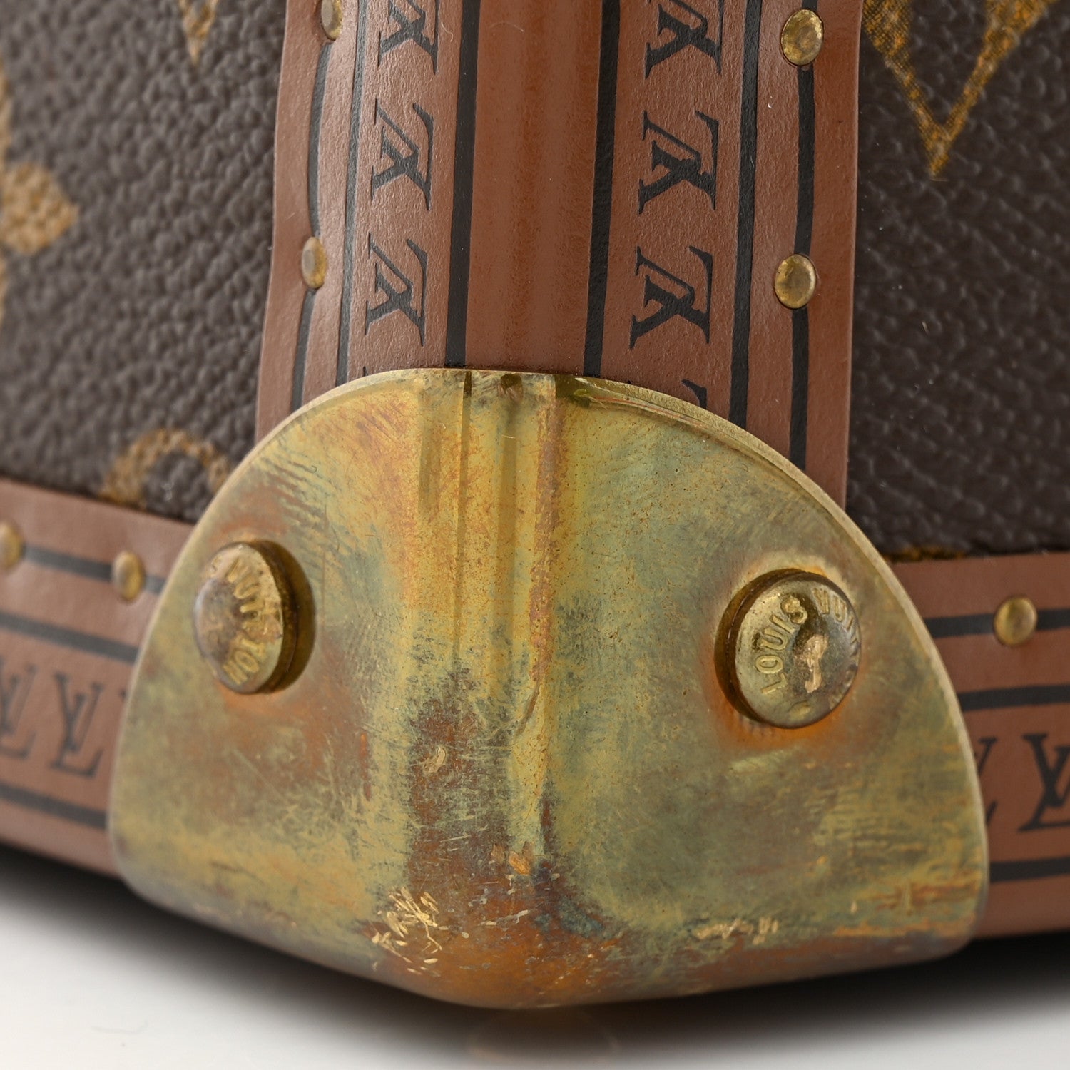 Louis Vuitton Monogram Boite Flacons Beauty Train Trunk Case 17 of 19
