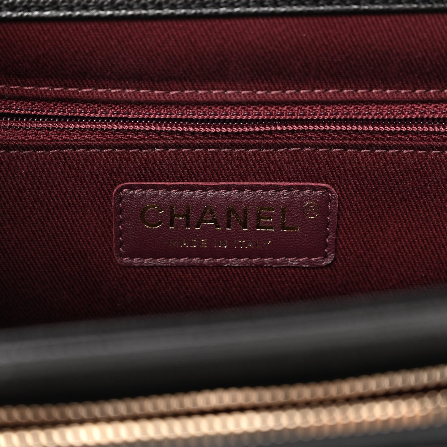 Caviar Quilted Medium Business Affinity Flap Black