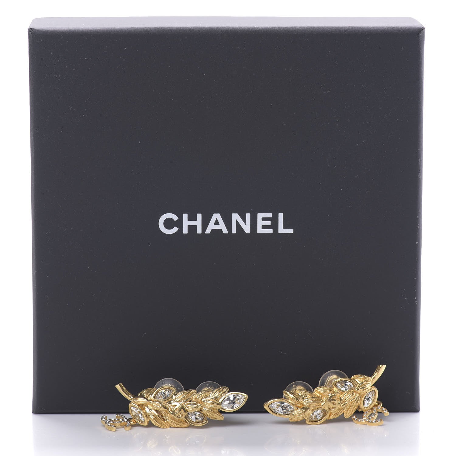 Chanel Crystal Sparkling Wheat CC Clip On Earrings Gold 5 of 5