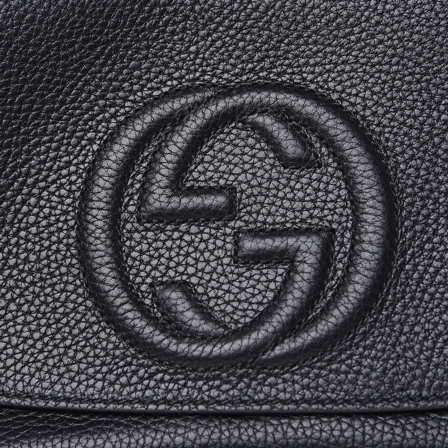Pebbled Calfskin Medium Soho Flap Crossbody Black