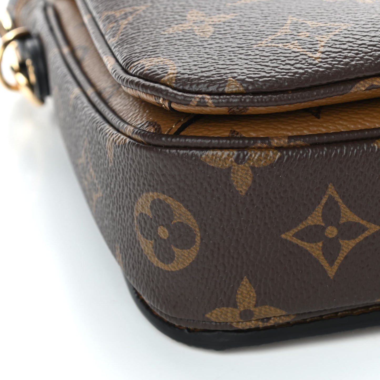 Reverse Monogram Pochette Metis