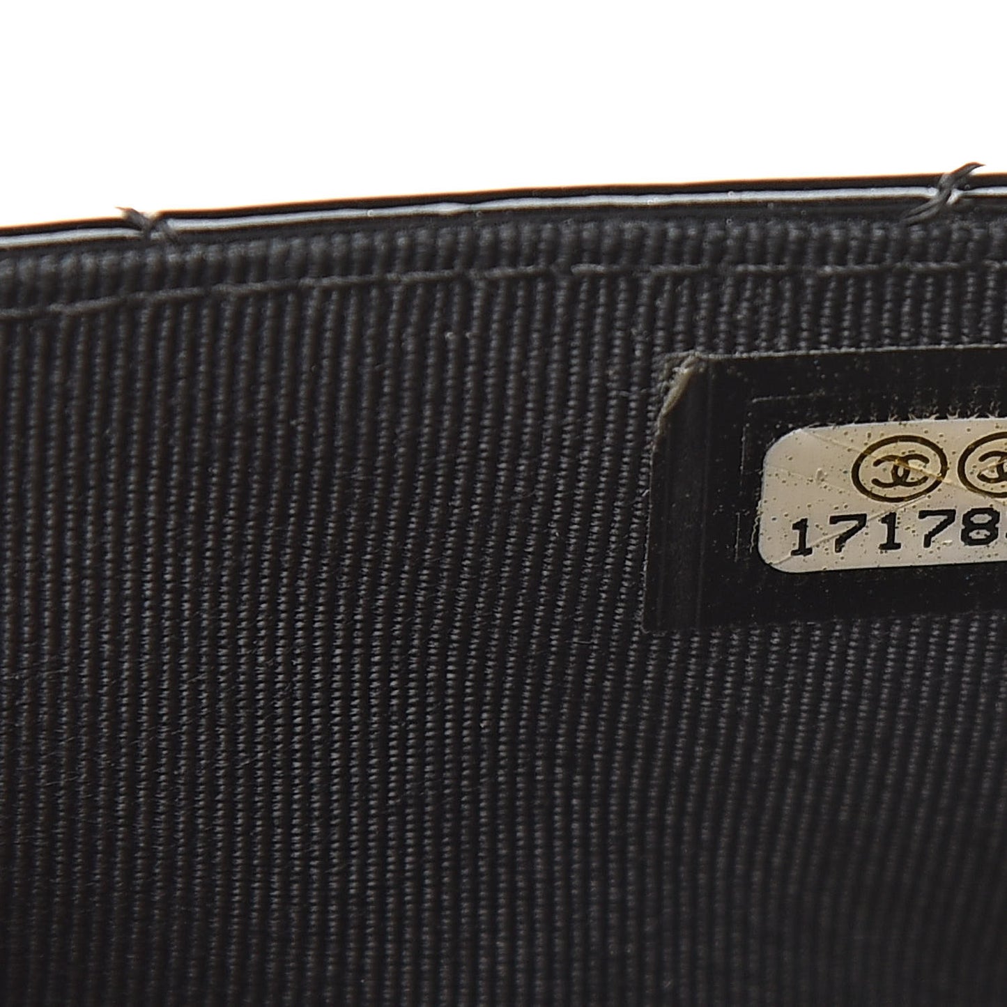 Patent Quilted Wallet On Chain WOC Black