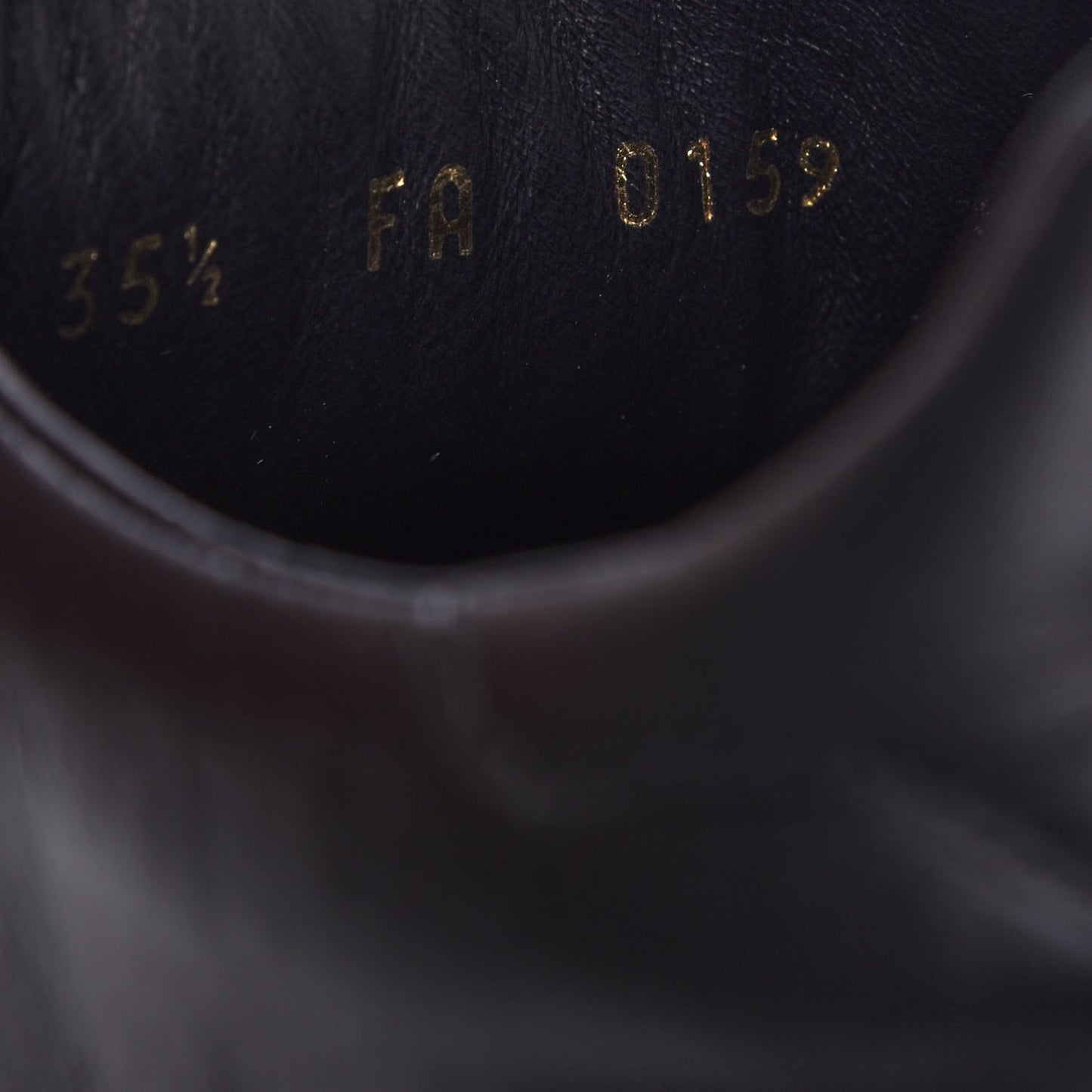 Calfskin Time Out Sneakers 35.5 Black