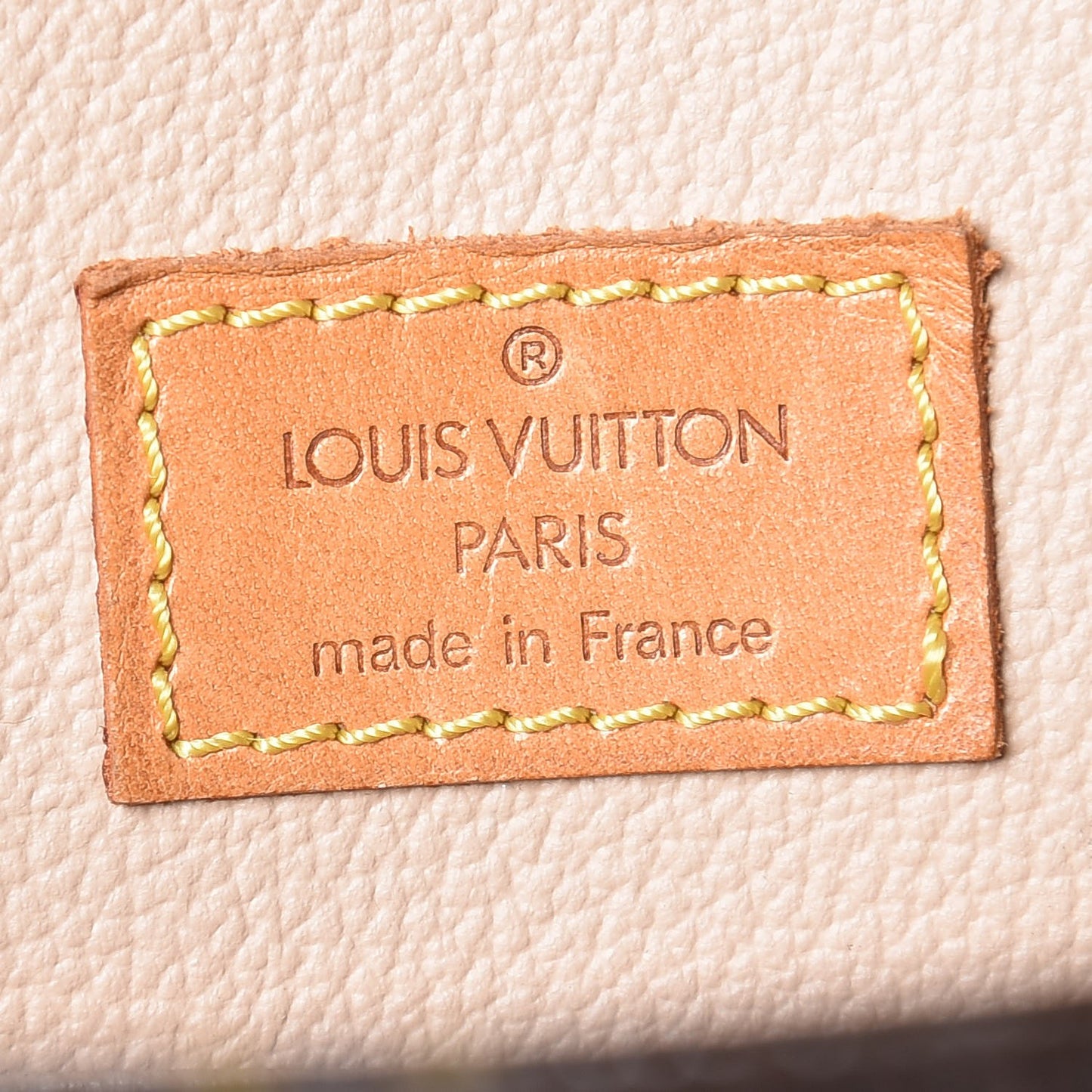 Monogram Sac Plat