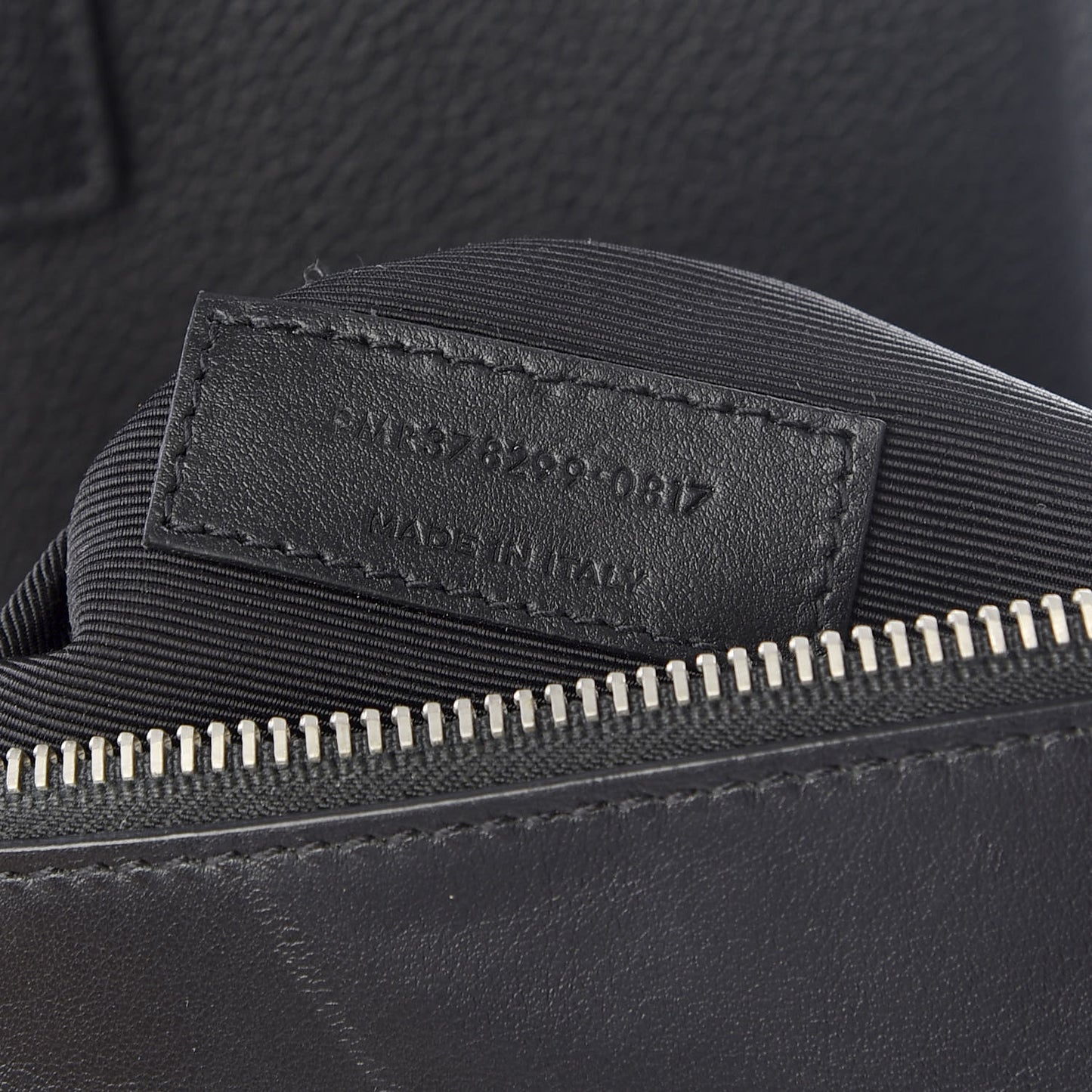 Grained Calfskin Small Sac De Jour Black