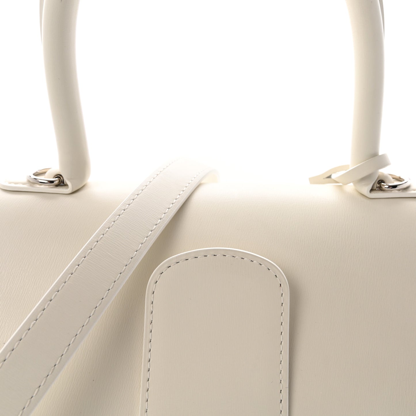 Box Calfskin MM Brillant Satchel Ivory