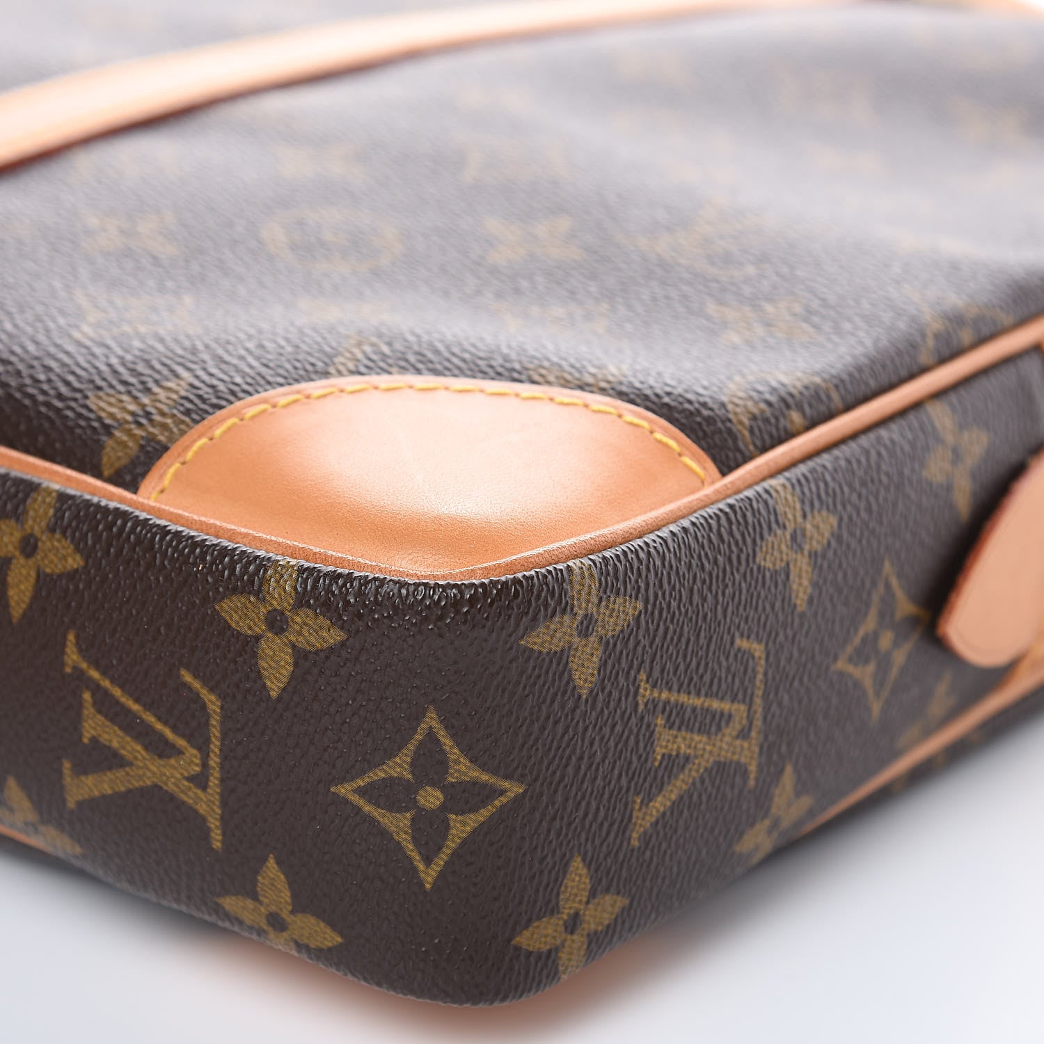 Louis Vuitton Monogram Porte-Documents Voyage Briefcase 8 of 9