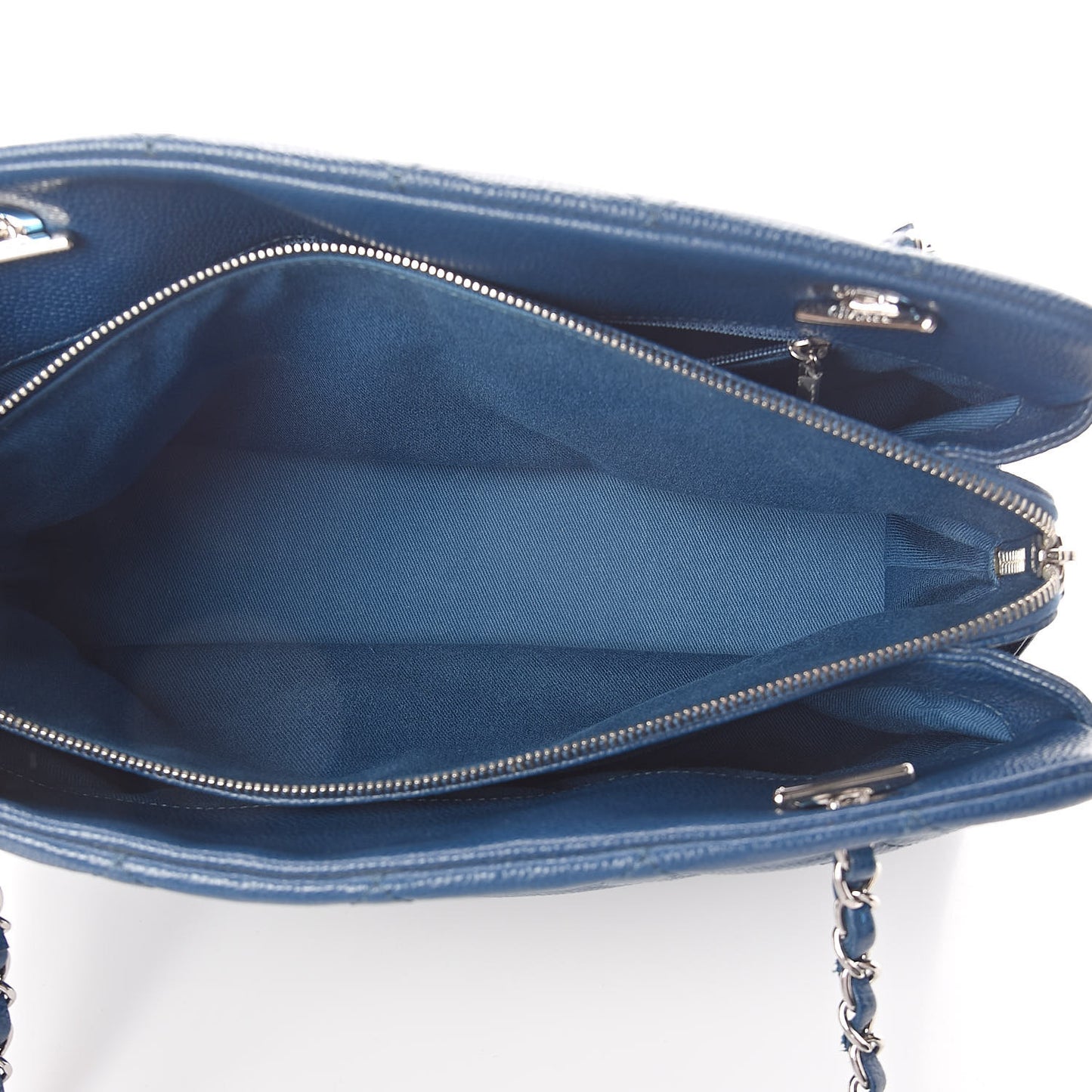 Caviar Quilted CC Timeless Soft Tote Blue