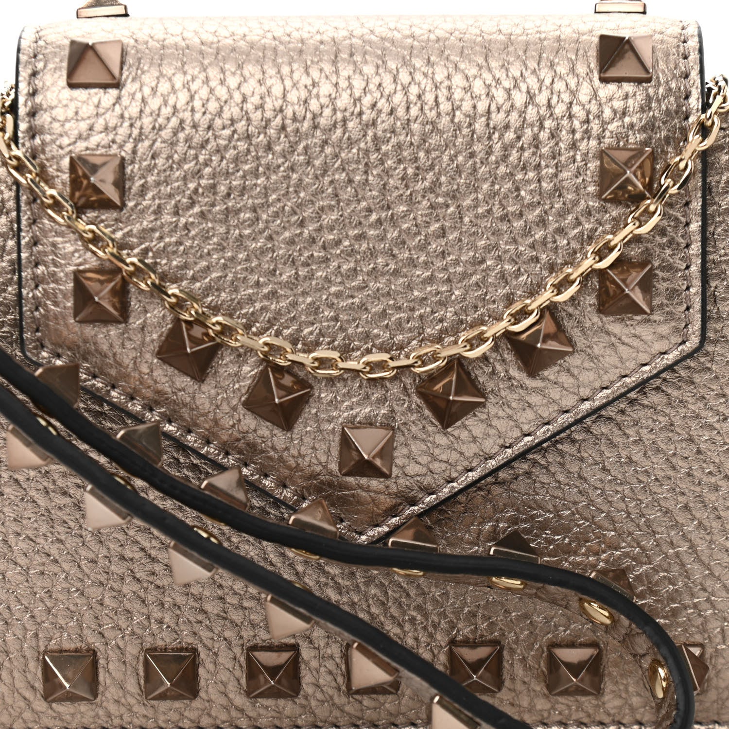 Valentino Garavani Metallic Pebbled Calfskin Rockstud Phone Case With Chain Sasso 7 of 9