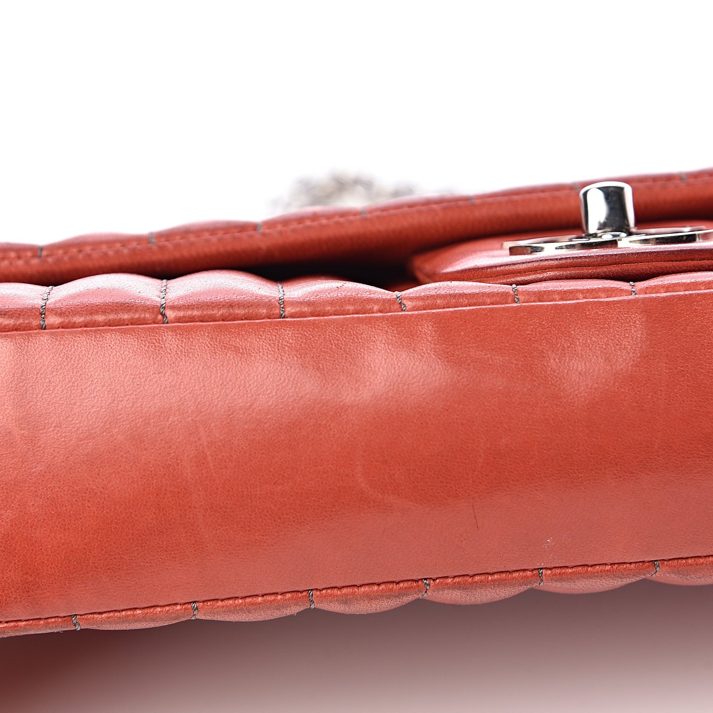 Lambskin Vertical Quilted East West Flap Red