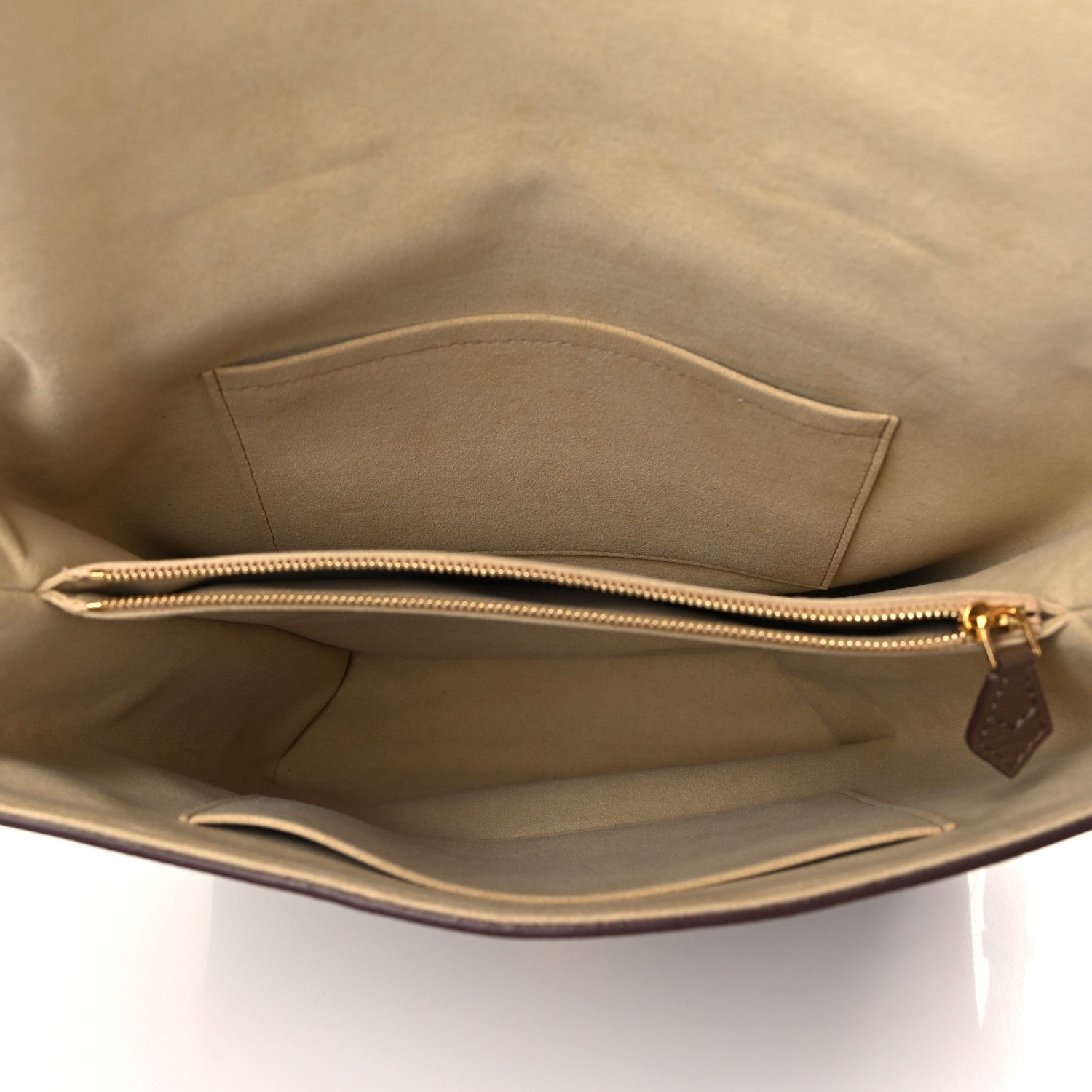 Louis Vuitton Taurillon Volta Kaki 4 of 8