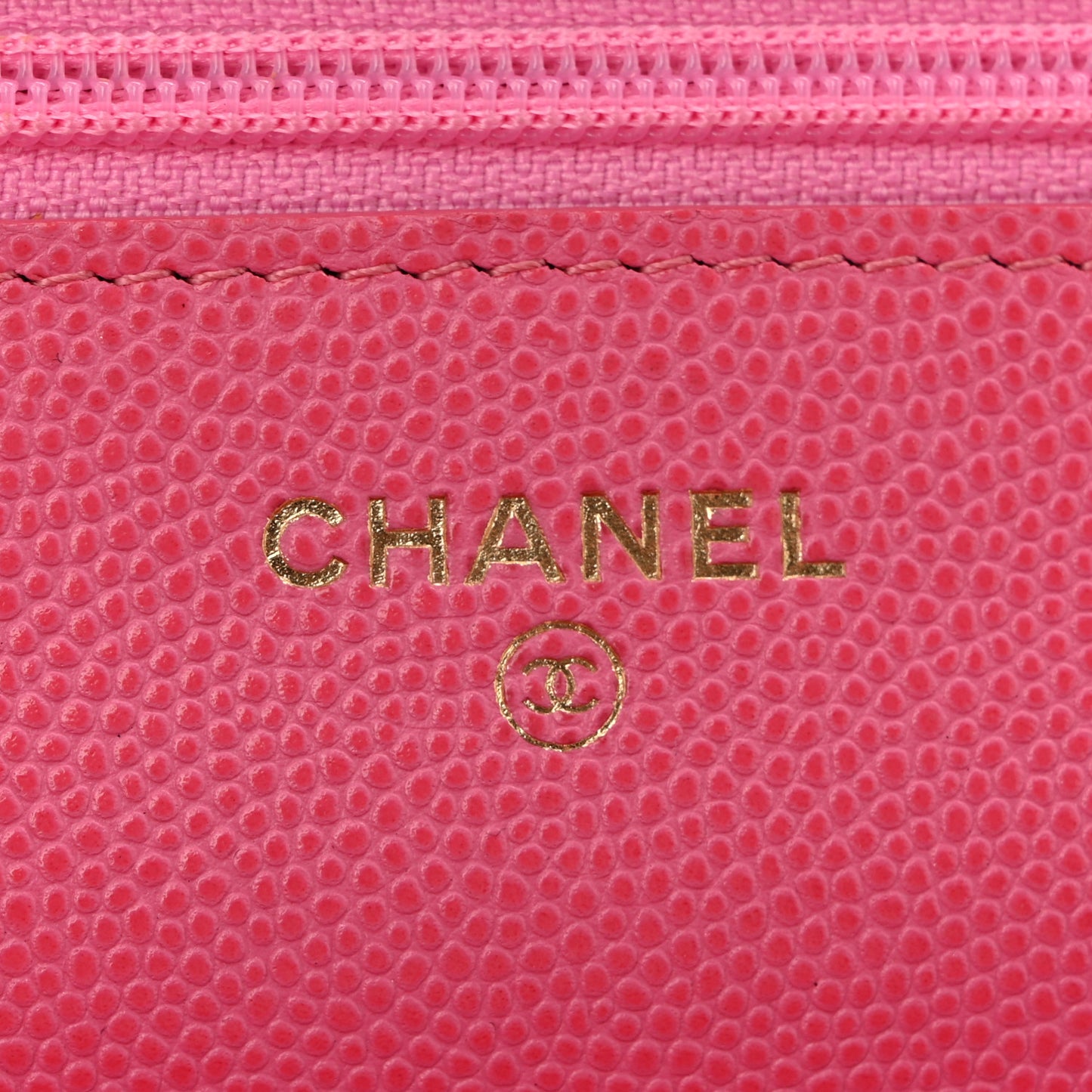 Caviar Quilted Wallet on Chain WOC Pink