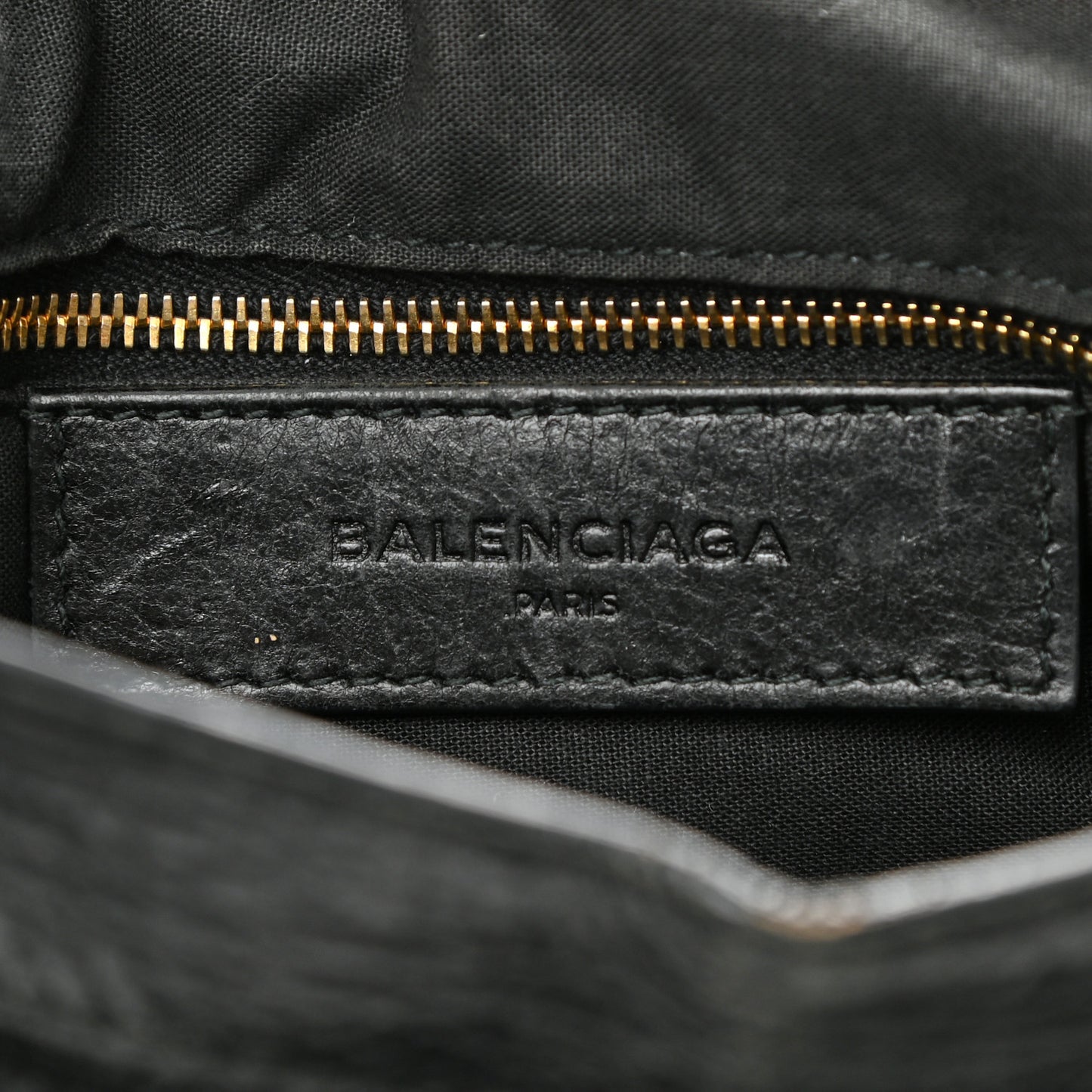 Agneau Giant 12 Gold Hardware Town Black