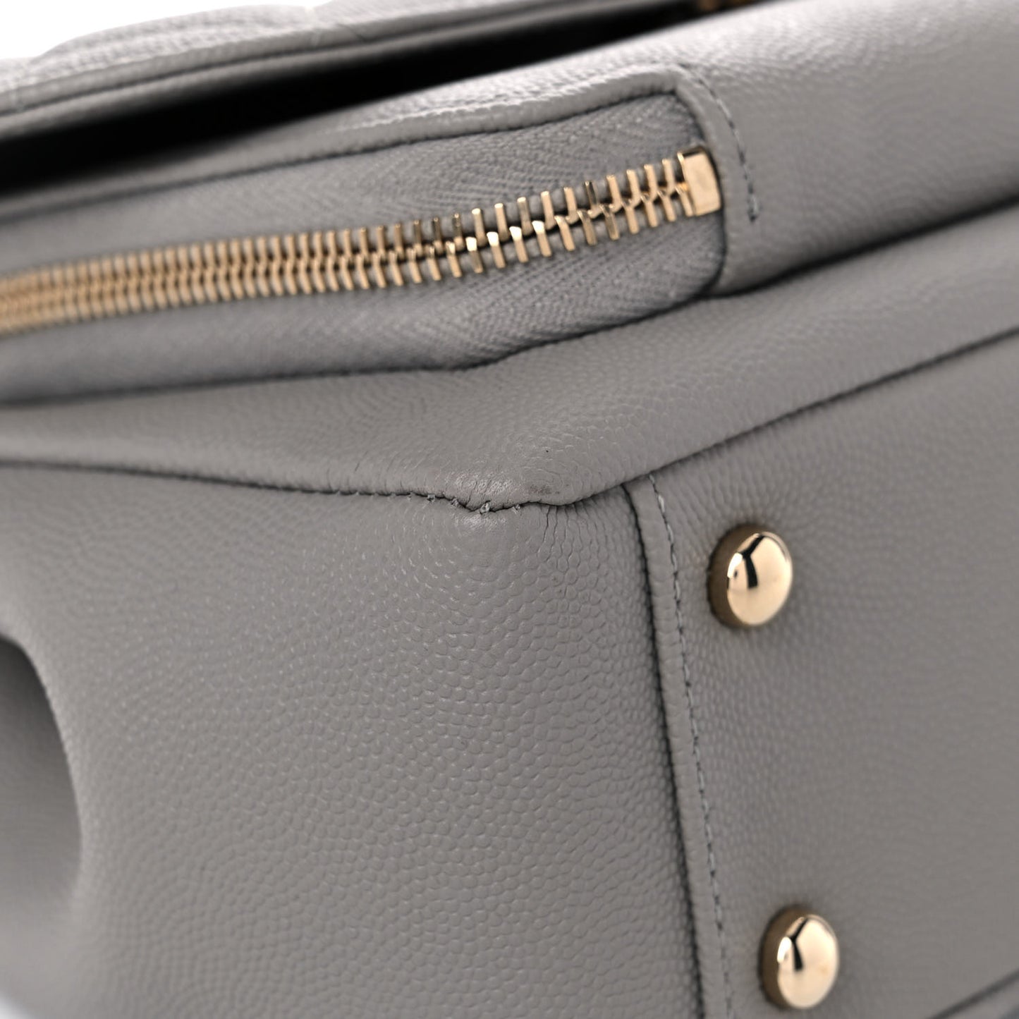 Caviar Quilted Medium Business Affinity Flap Grey