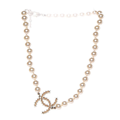 Chanel Pearl CC Short Necklace Gold 3 of 6