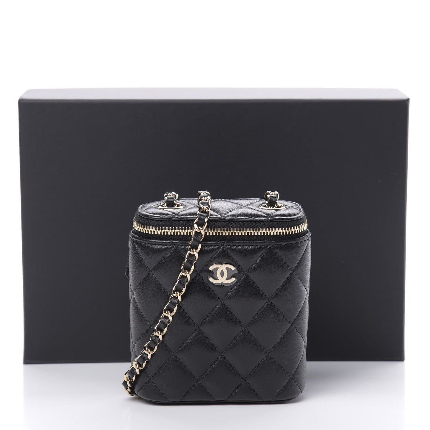 Lambskin Quilted Small Vertical Coco Beauty Vanity Case With Chain Black
