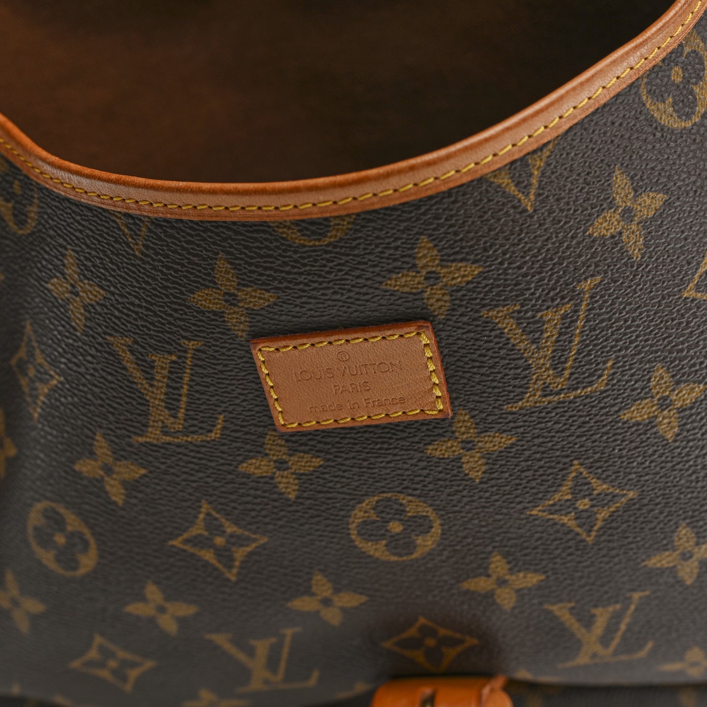 Monogram Saumur 35