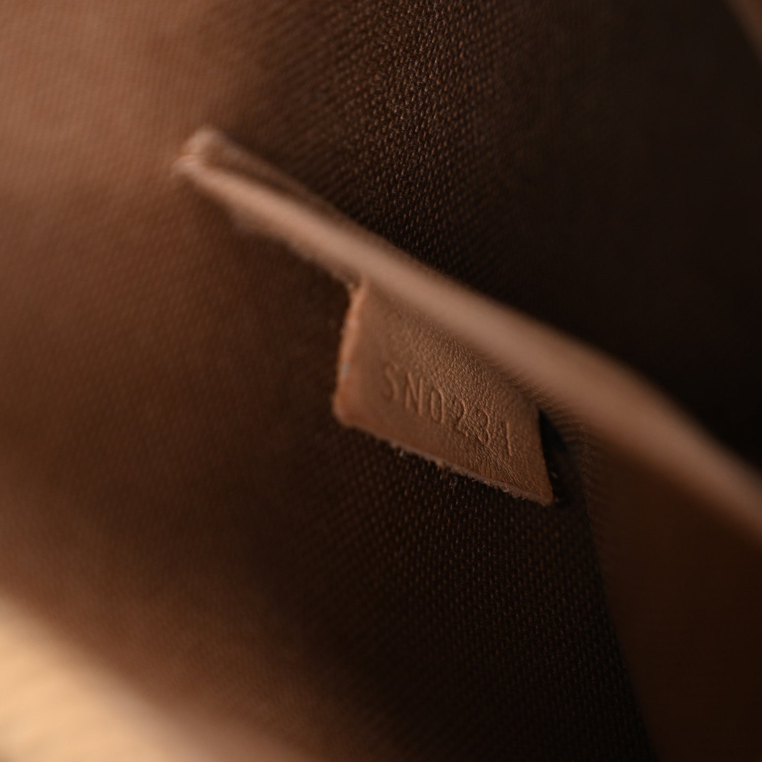 Louis Vuitton Monogram Alma BB 7 of 18