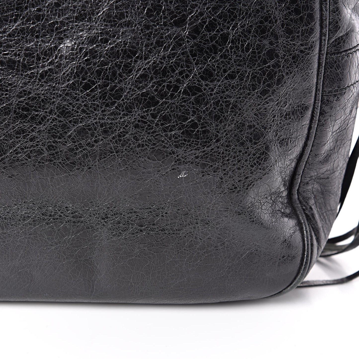 Agneau Classic Hardware Shoulder Bag Black