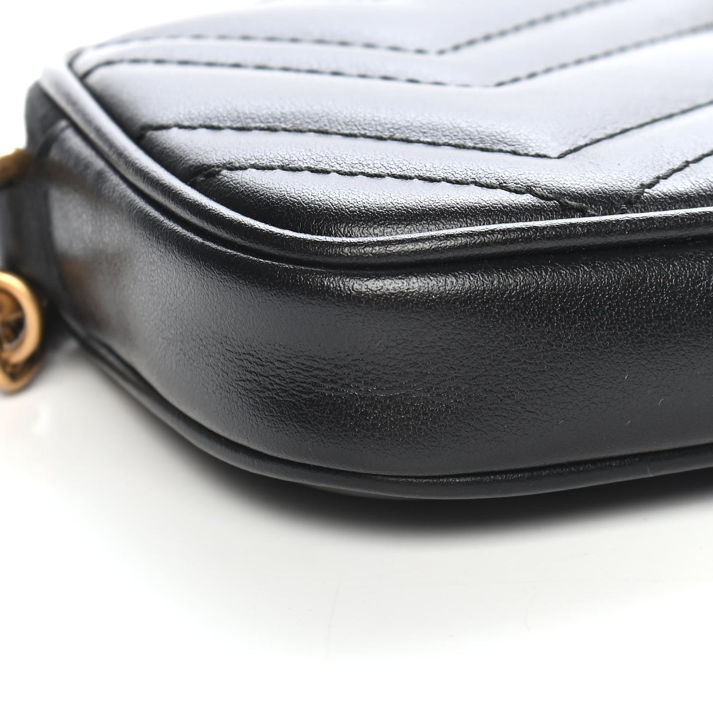 Calfskin Matelasse Mini GG Marmont Chain Crossbody Bag Black
