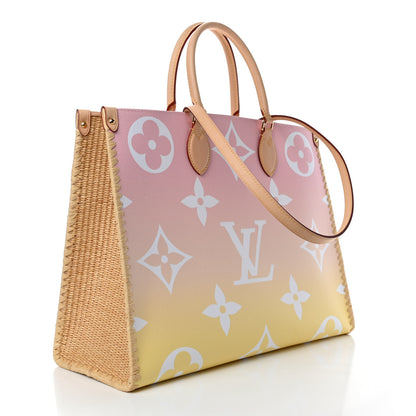 Louis Vuitton Monogram Giant By The Pool Hawaii Onthego GM Light Pink 2 of 4