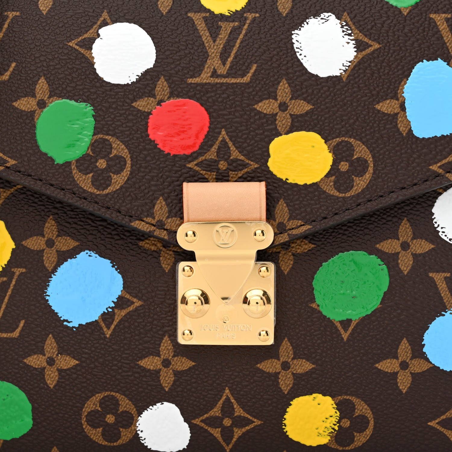 Louis Vuitton LV x YK Monogram Dots Pochette Métis 8 of 10
