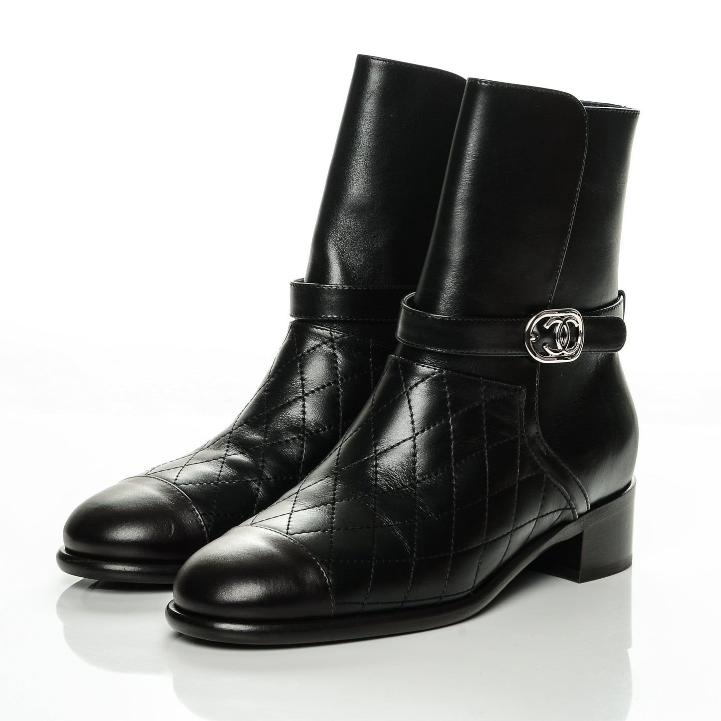 Calfskin Quilted Cap Toe Boots 37 Black Brown