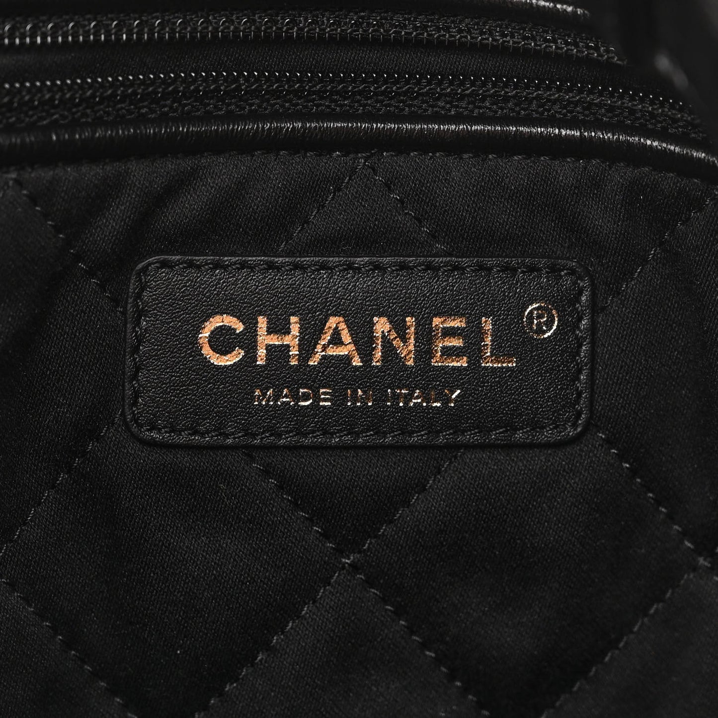 Shiny Calfskin Quilted Chanel 22 Backpack Black