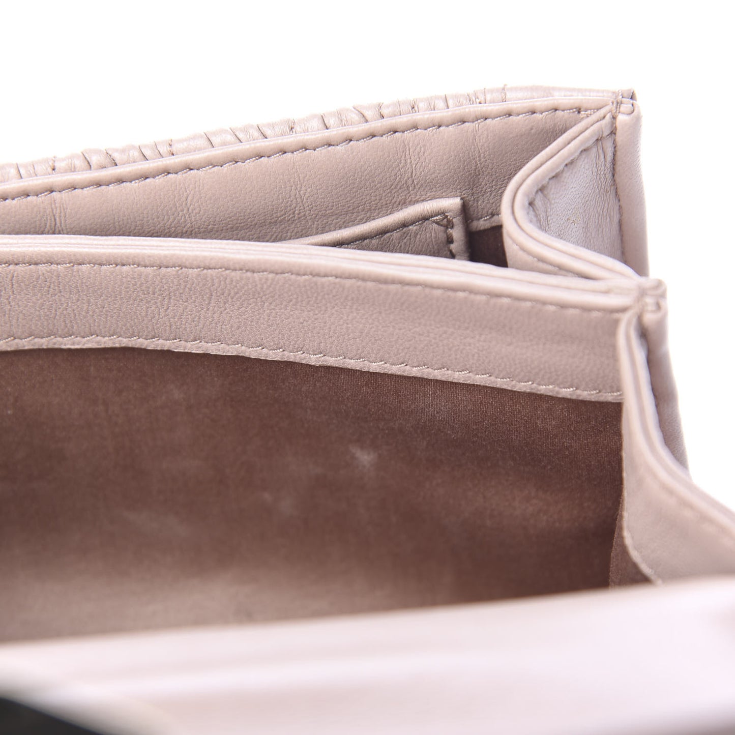 Lambskin Confidential Matelasse Chain Shoulder Bag Cipria