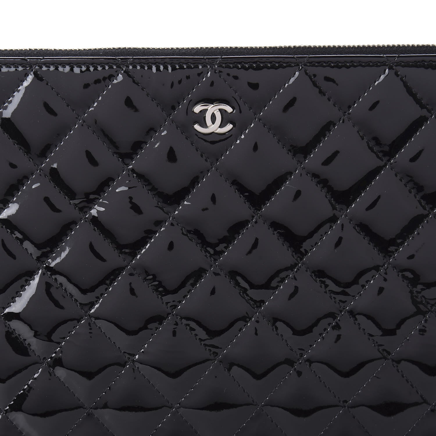 Chanel Patent Calfskin Quilted Valentine Hearts Large Cosmetic Case Black 10 of 11