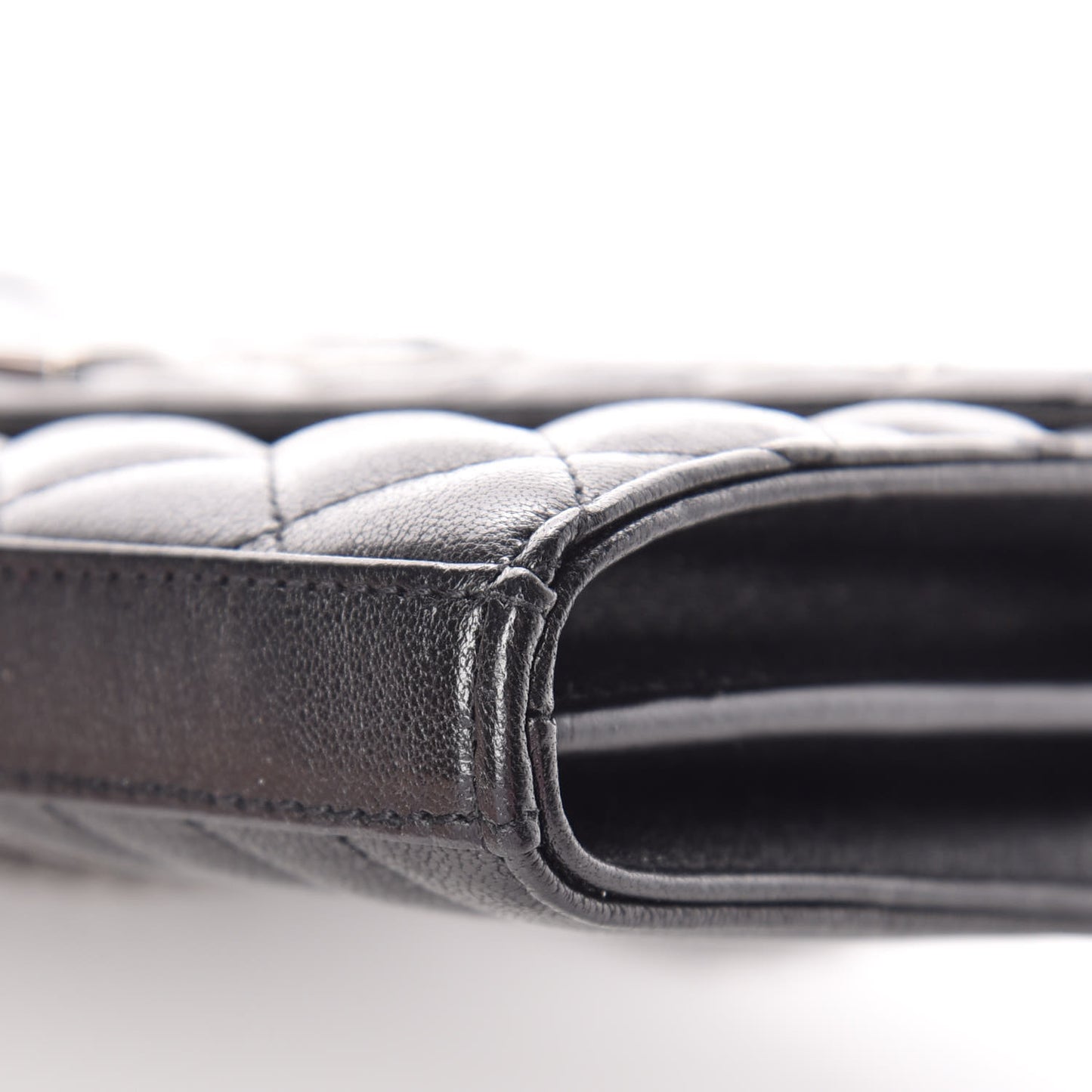Lambskin Mixed Matelasse Monogram Charms Chain Wallet Black