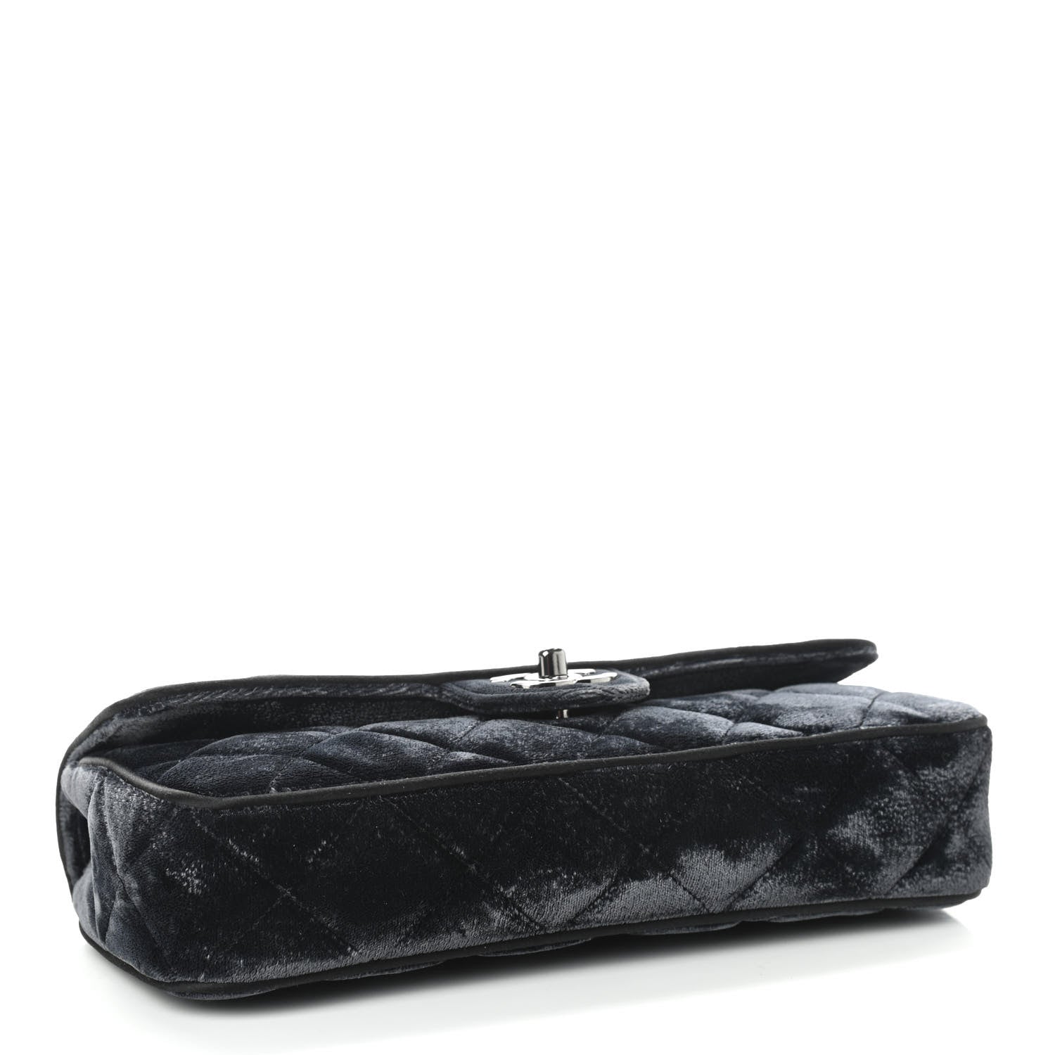 Chanel Velvet Quilted East West Flap Black 4 of 12