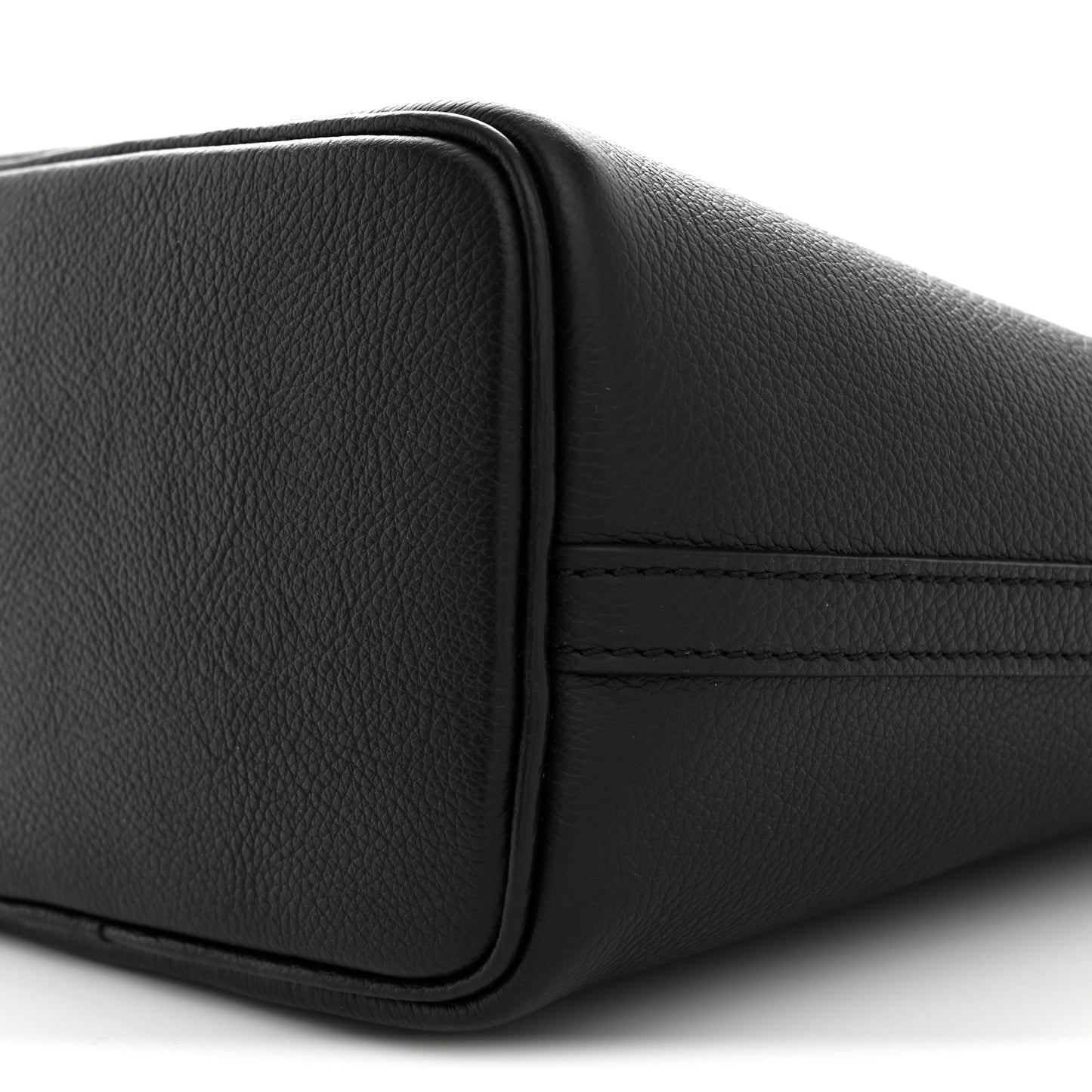Calfskin Lock and Walk Bucket Black