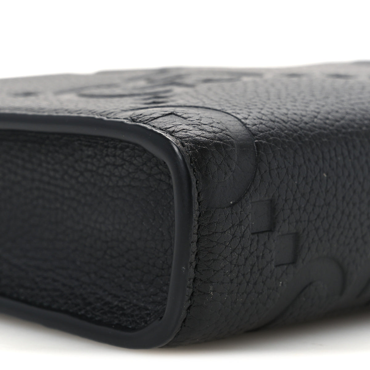 Piuma Calfskin Jumbo GG Embossed Medium Messenger Bag Black