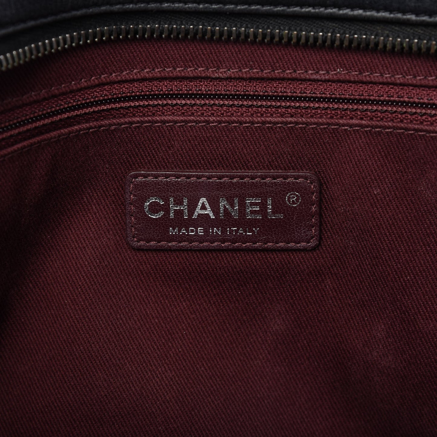 Calfskin Quilted Jumbo Coco Sporran Flap Black