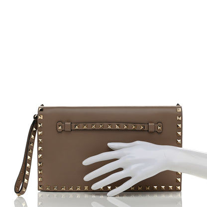 Valentino Garavani Nappa Rockstud Wristlet Clutch Poudre 2 of 8