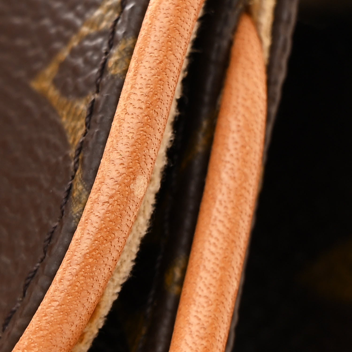 Louis Vuitton Monogram Pochette Florentine L 11 of 11