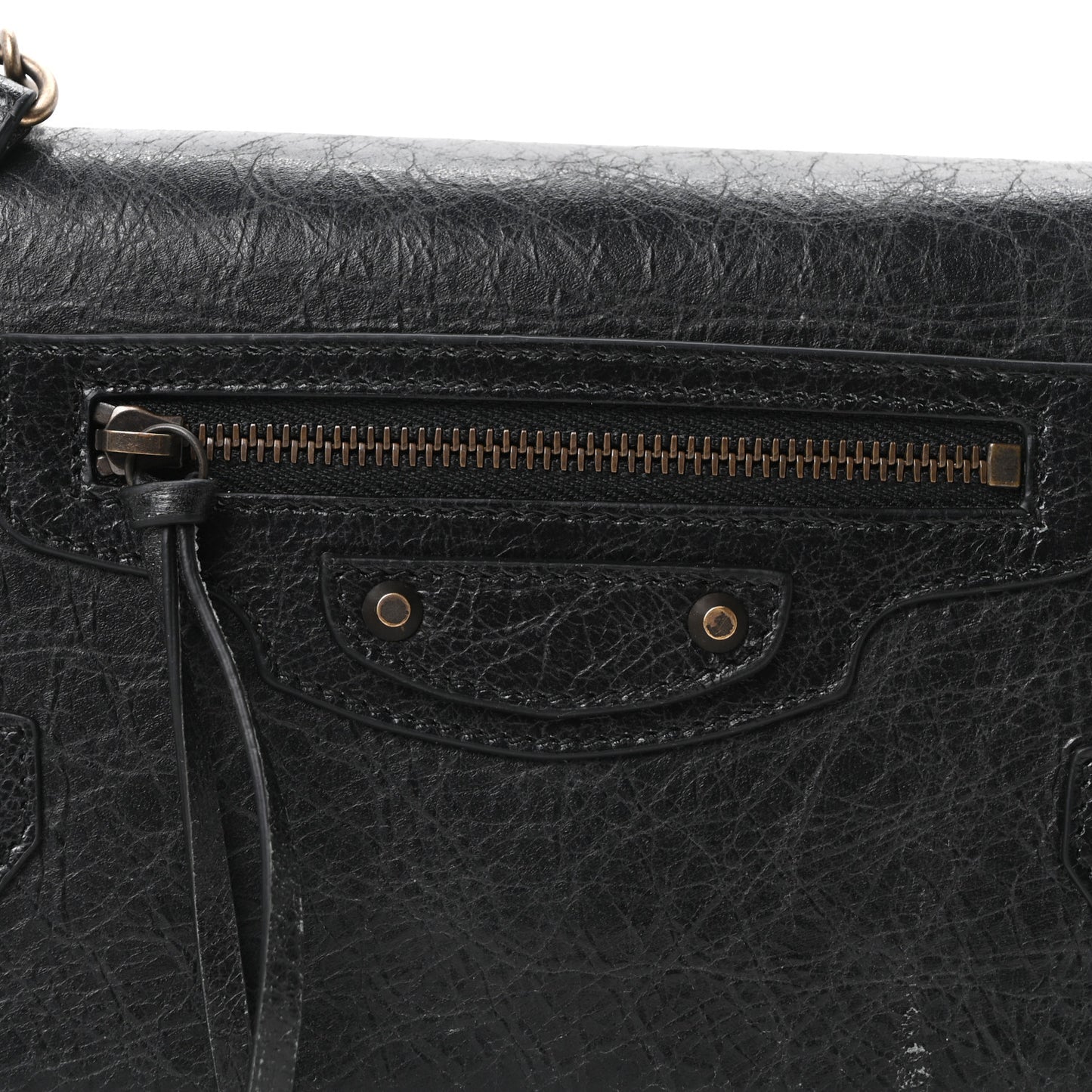 Agneau Giant 12 Brass Wallet On Chain Black