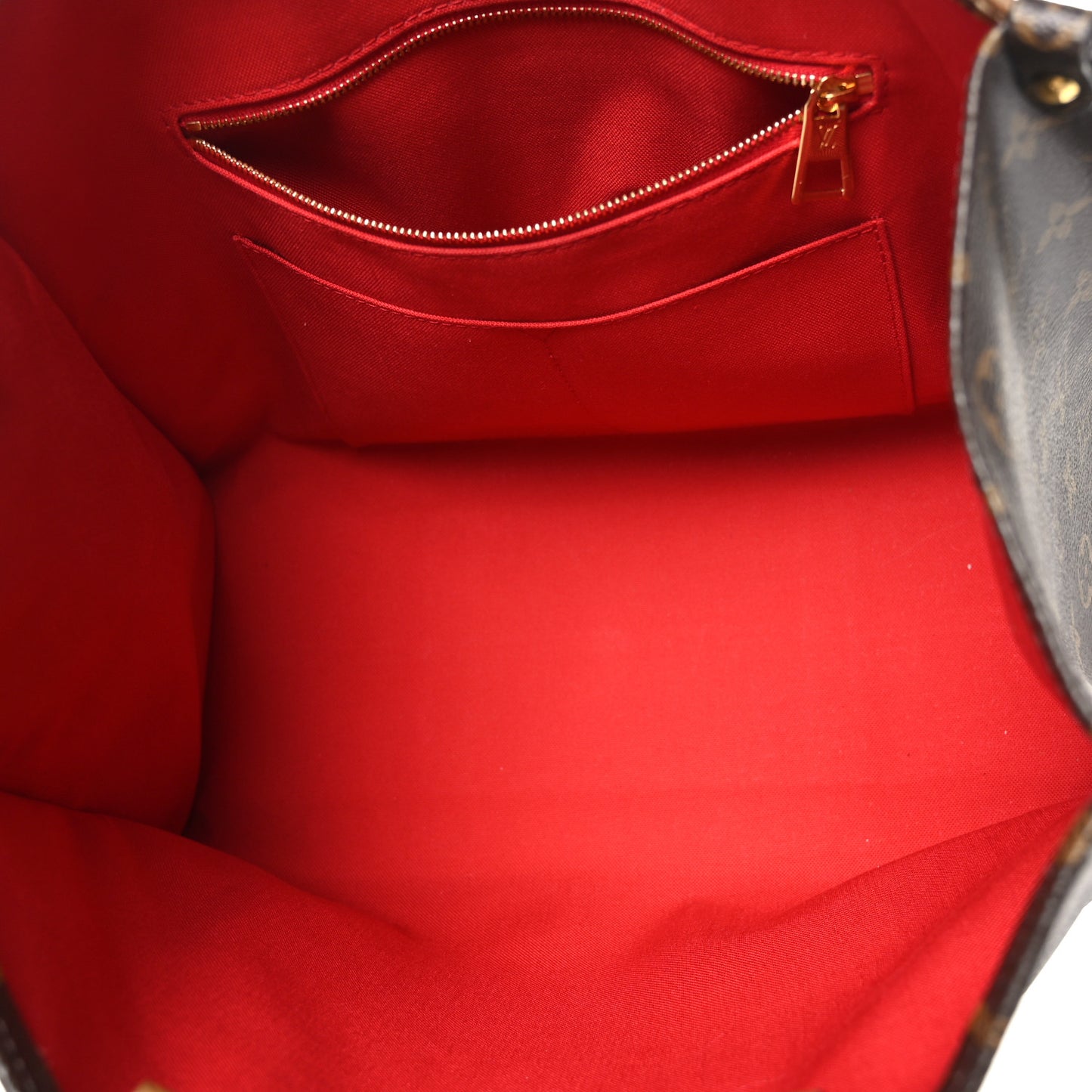 Reverse Monogram Giant Onthego MM