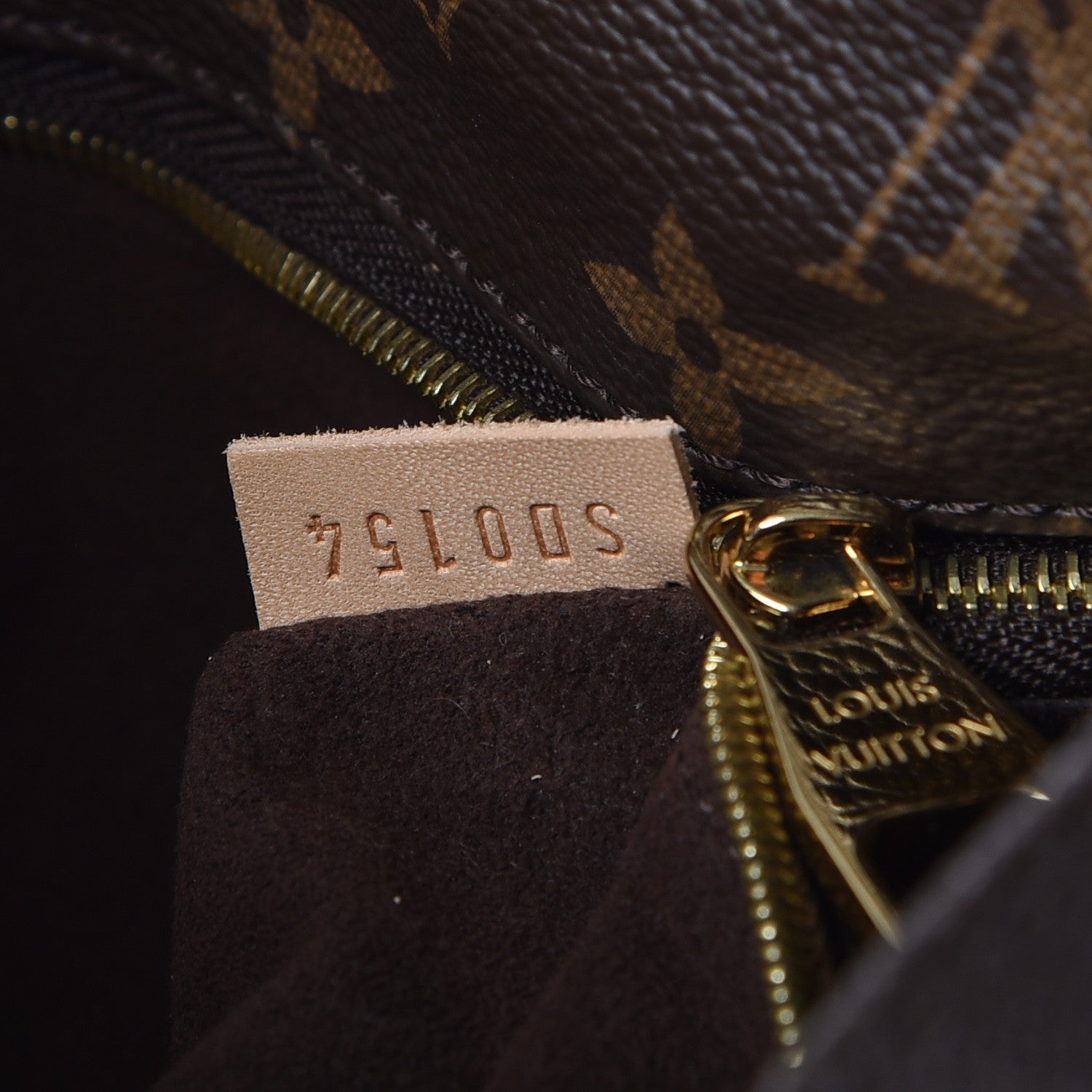 Louis Vuitton Monogram Metis 8 of 8