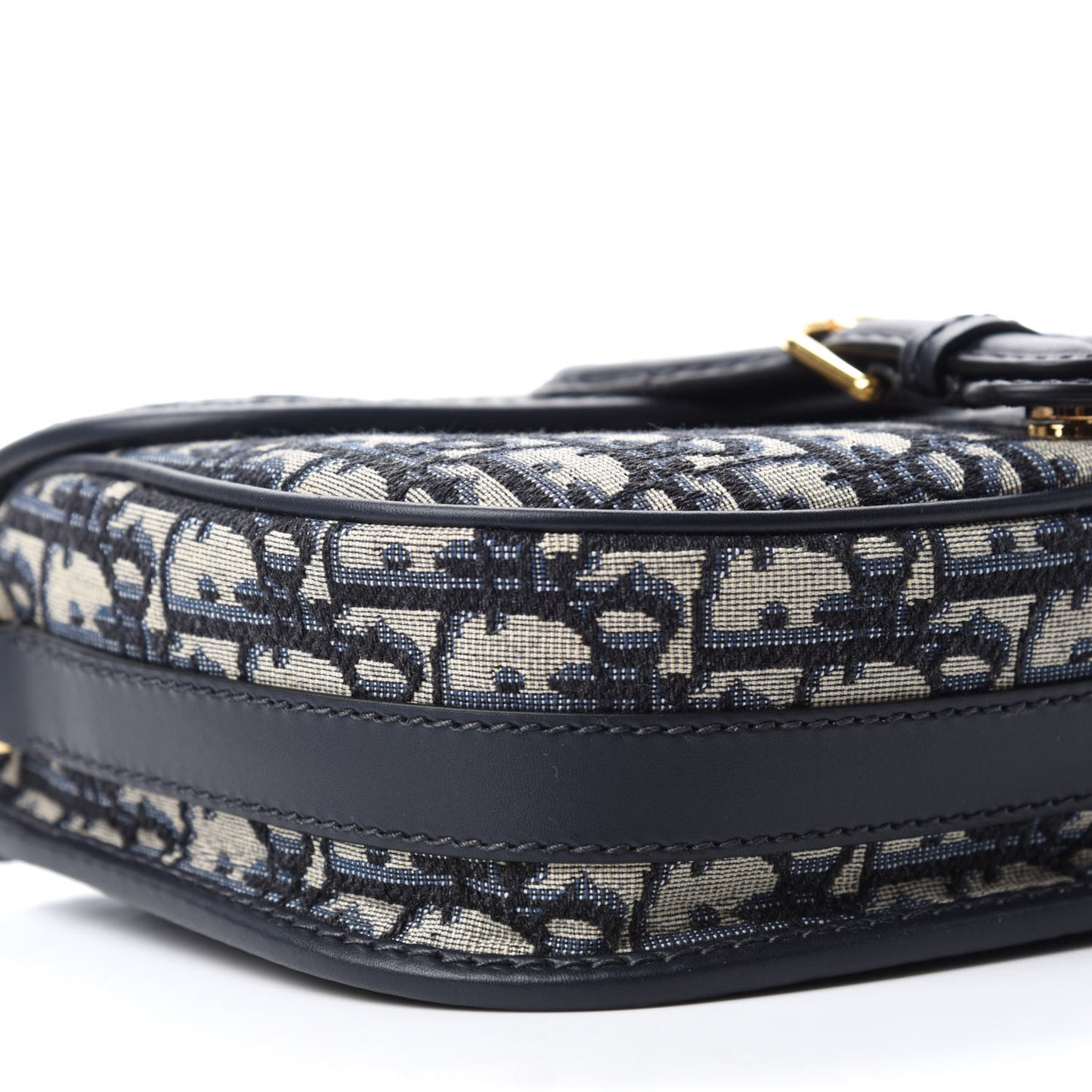Oblique Medium Bobby Flap Blue