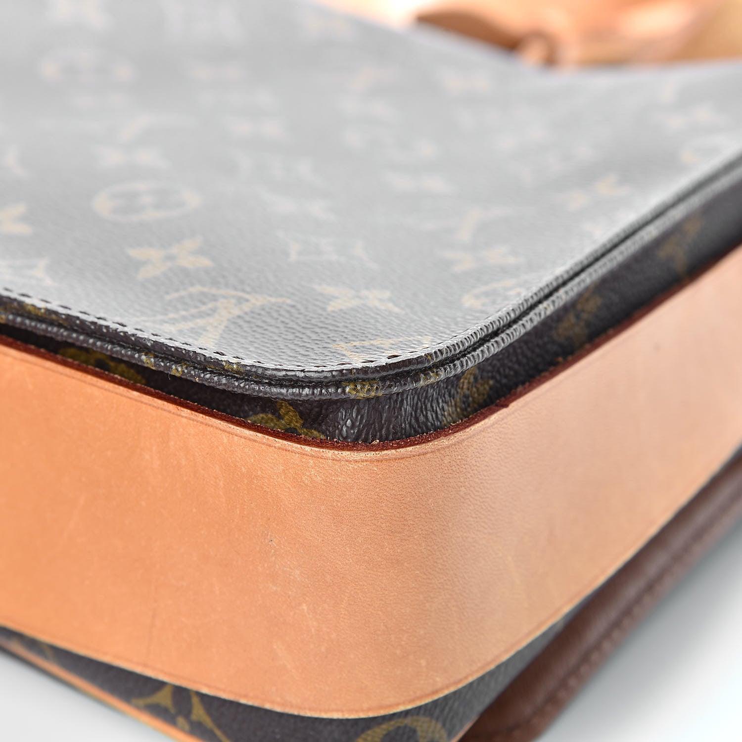 Louis Vuitton Monogram Cartouchiere 26 11 of 25