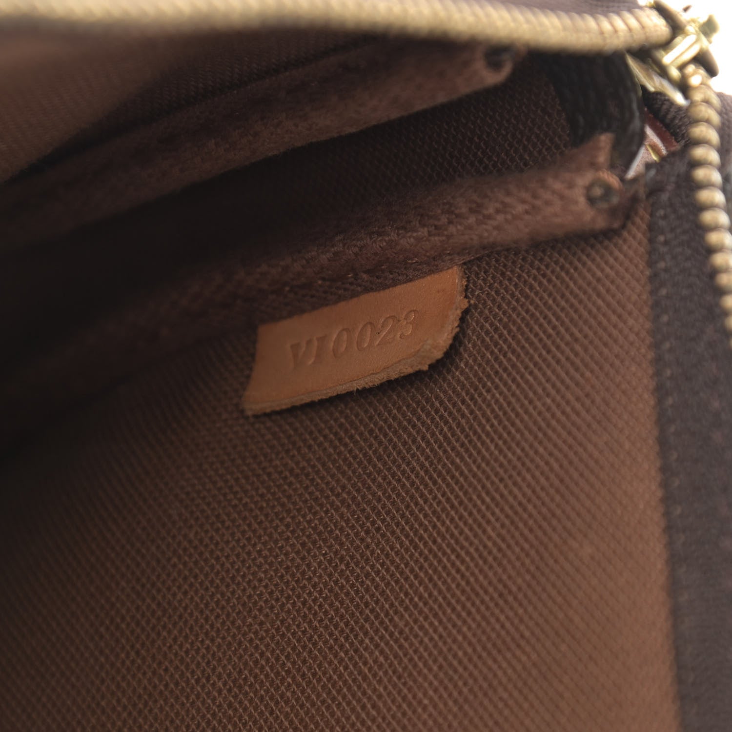Louis Vuitton Monogram Pochette Accessories 7 of 12