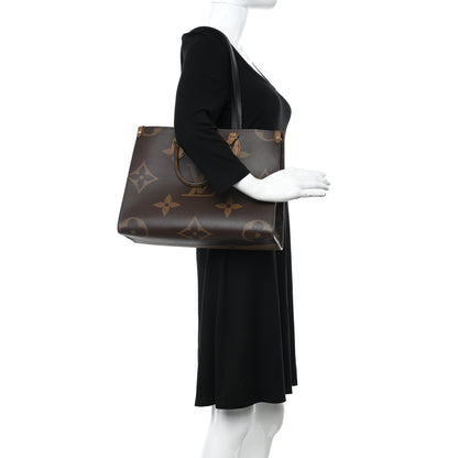 Louis Vuitton Reverse Monogram Giant Onthego MM 2 of 9