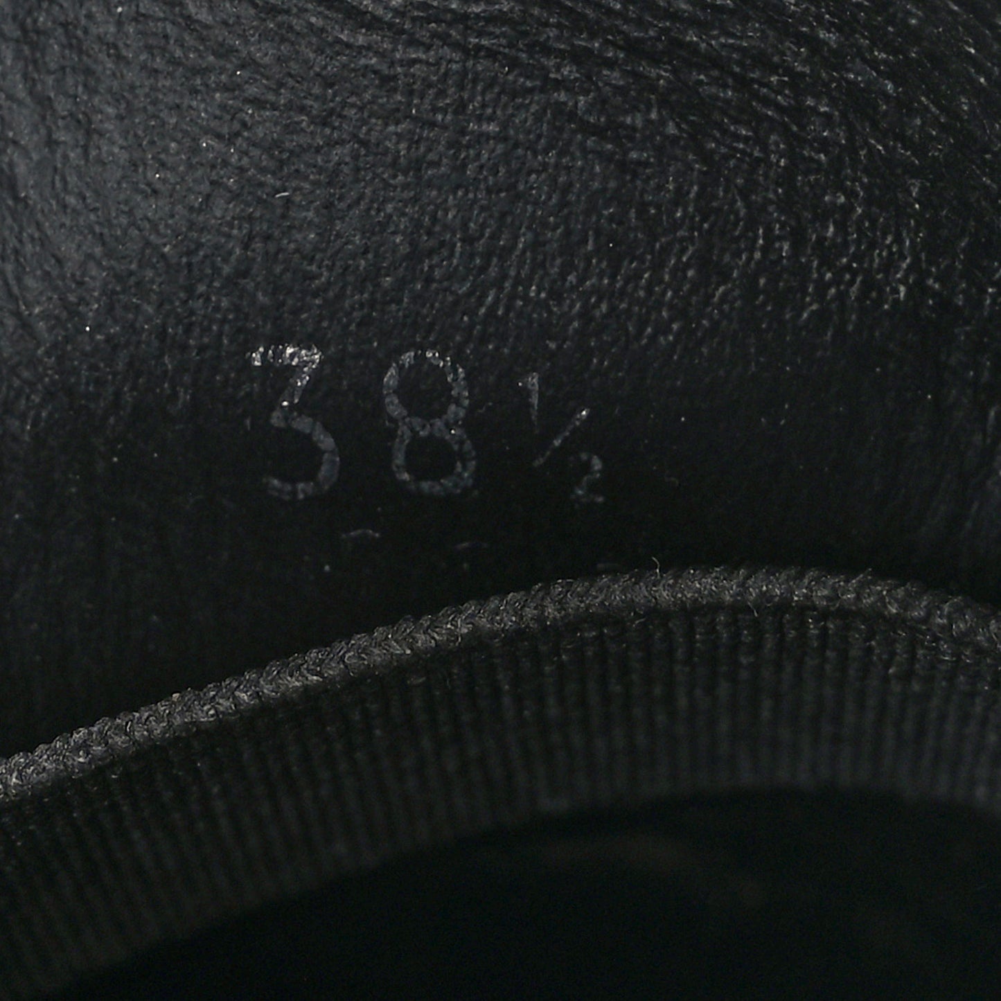 Spazzolato Triangle Logo Monolith Pointy 55mm Loafers 38.5 Black