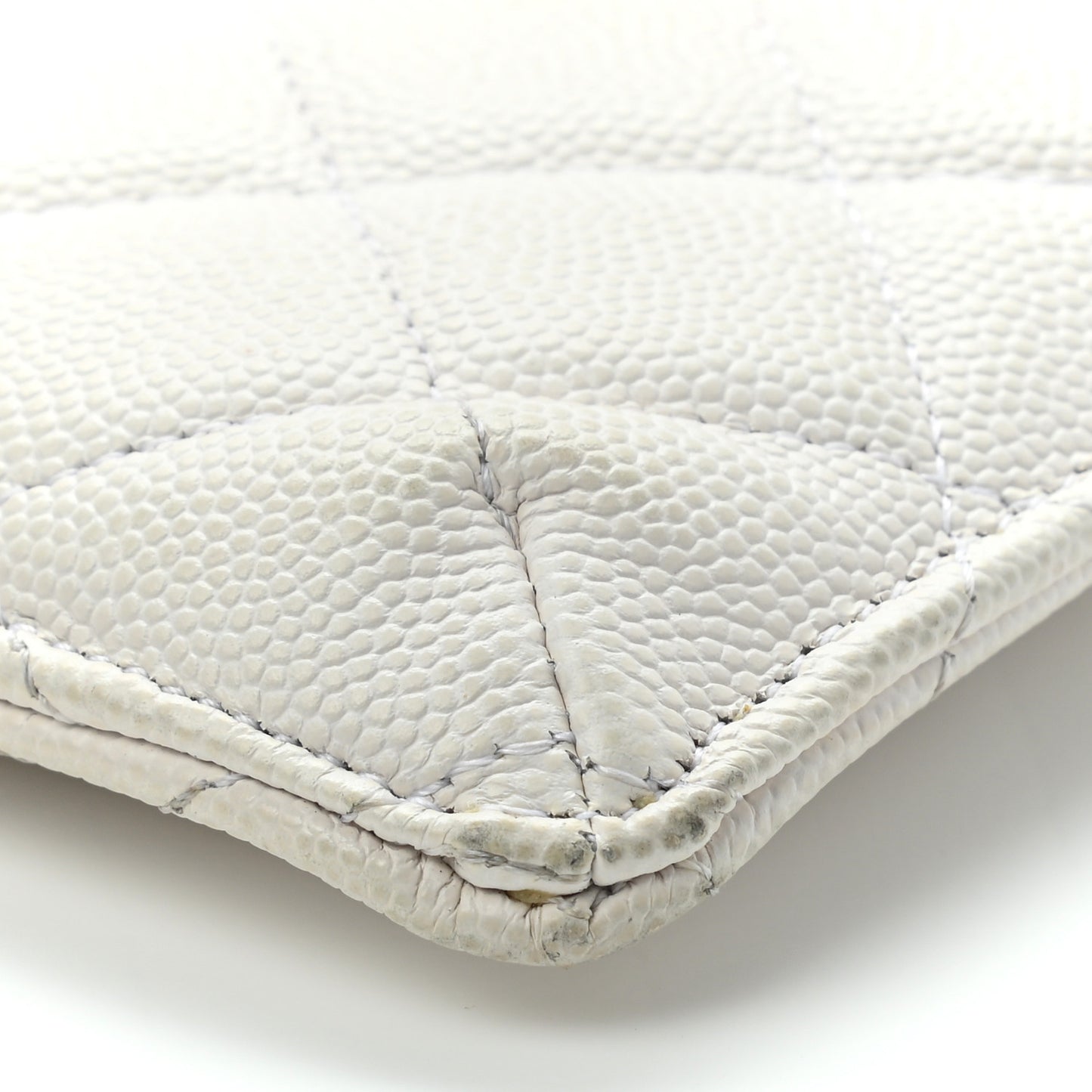 Caviar Quilted Classic Flat Wallet Pouch White